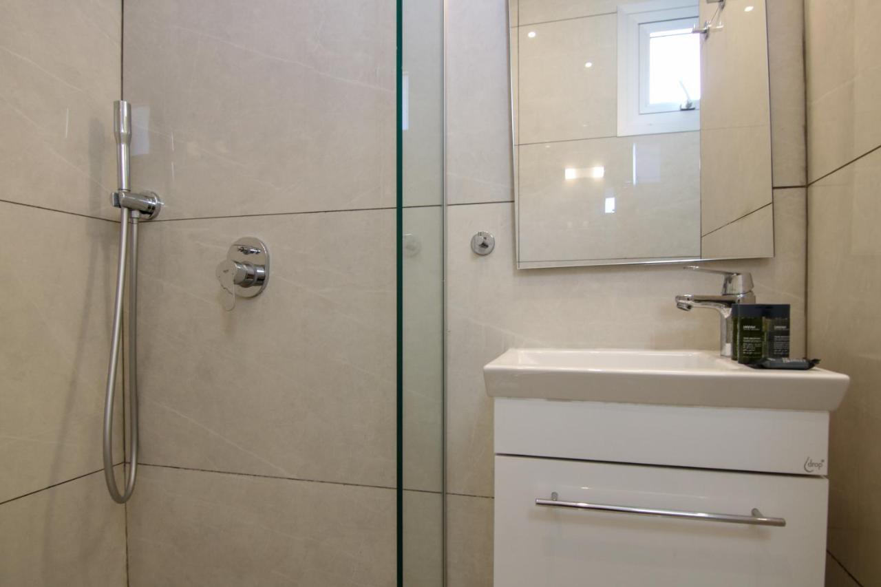 Phaedrus Living - Seaside Luxury Flat Harbour 104 Lejlighed Paphos Eksteriør billede